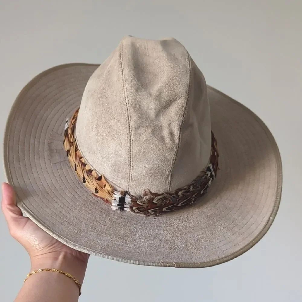 Vintage Stetson Tan Suede with Custom Quail Hunt Feather Band